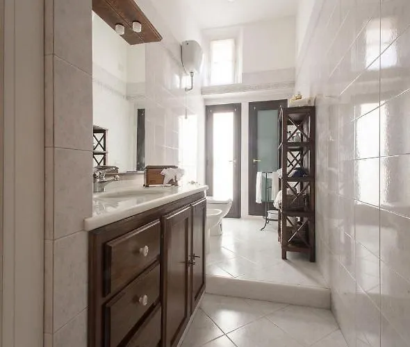 בית הארחה A Casa Di Irma E Nilo 4*