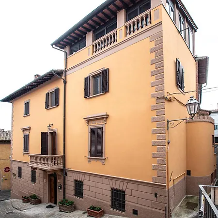 ゲストハウス A Casa Di Irma E Nilo 4*